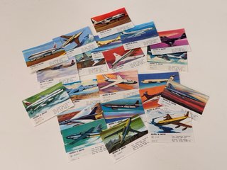 100 cromos AVIÕES A JACTO Pastilhas PIRATA 1973