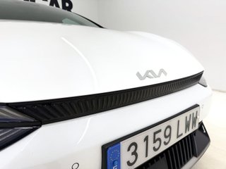 Kia EV6 Air 58kWh RWD 125 kW (170 CV)