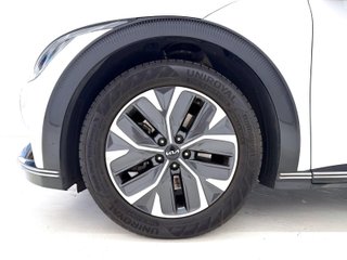 Kia EV6 Air 58kWh RWD 125 kW (170 CV)