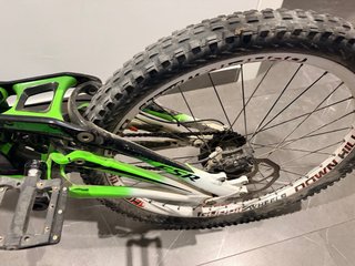 Specialized Demo 8