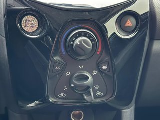 Peugeot 108 TOP 1.0 72CV ALLURE 2021