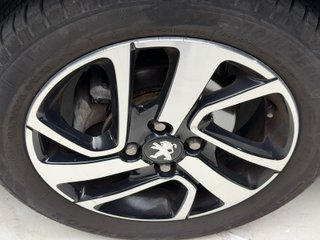 Peugeot 108 TOP 1.0 72CV ALLURE 2021