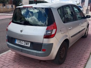 Renault essceni 2005