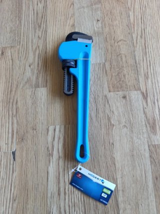 Llave de tubo Hogert azul 12