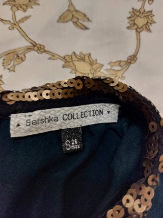 Blusa Shein cuello lentejuelas S