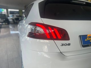 Peugeot 308 STYLE 1.5 HDI 102cv