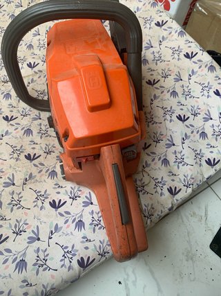 Motosierra Husqvarna 136