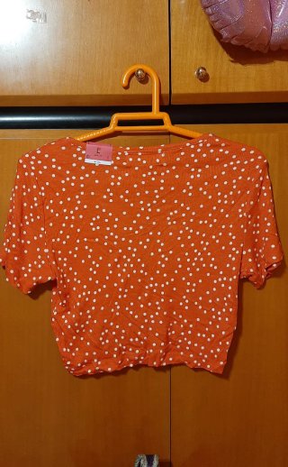 Top lunares Lefties Talla L nuevo con etiquetas