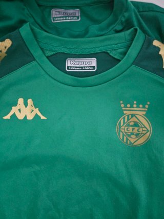Equipacion fútbol y mochila Kappa Cerdanyola FC.