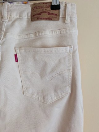 Pantalones beige mujer