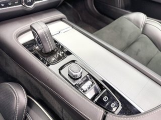 Volvo S90 B4 G R-Design Auto 145 kW (197 CV)