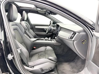 Volvo S90 B4 G R-Design Auto 145 kW (197 CV)