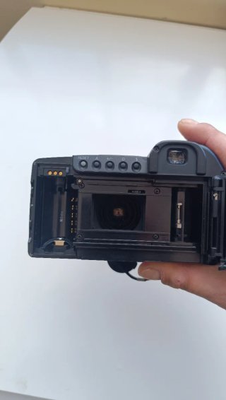 Máquina Fotográfica Analógica Ricoh Mirai 105