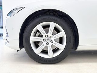 Volvo S90 2.0 D4 Momentum Auto 140 kW (190 CV)