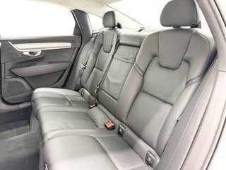 Volvo S90 2.0 D4 Momentum Auto 140 kW (190 CV)