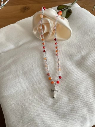 Collana uncinetto cristalli colorati