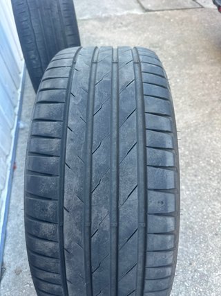 Neumáticos Hankook 255/55zR18