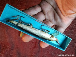 Lote 10 señuelos pesca años 60-70