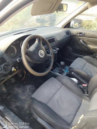 Volkswagen Golf 2005