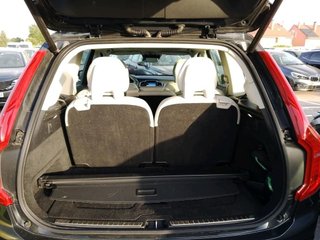 Volvo XC90 B5 D Momentum Pro AWD Auto 173 kW (235 CV)