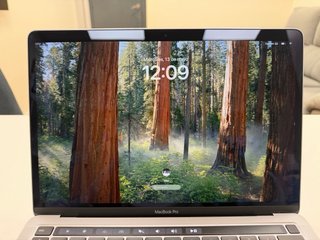 MacBook Pro 256GB