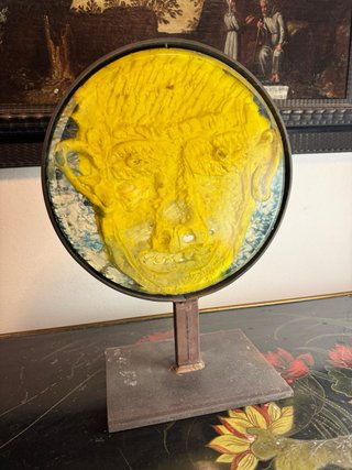 Escultura Barberá Cara Amarilla