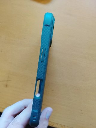 Funda iPhone 17 Ringke verde