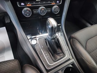 Volkswagen Golf Advance 2.0 TDI 150cv BMT DSG