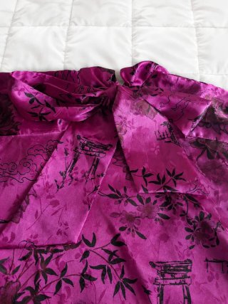 Blusa Estilo Oriental Morada
