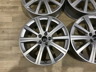 LLANTAS ORIGINALES AUDI Q3 RSQ3 19 SPEEDLINE