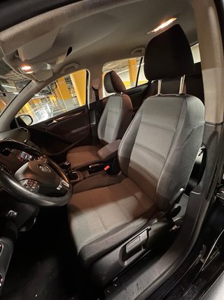 Volkswagen Golf 2012 PEGATINA C IMPECABLE MECÁNICA