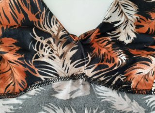 Camiseta Estampada Espalda Abierta