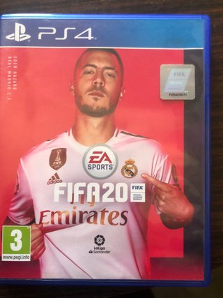 Confezione da 5 giochi PS4: GTA V, FIFA 18, 20, 21, 22