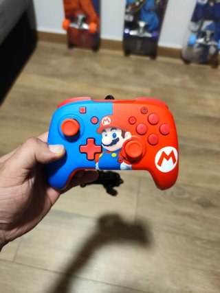Mando Mario Nintendo Switch PowerA "Oficial"