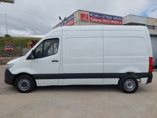 Mercedes-Benz Sprinter 211 media 2020