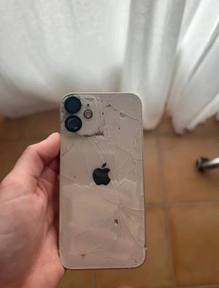 iPhone 12 mini 128GB - da riparare / parti + fun