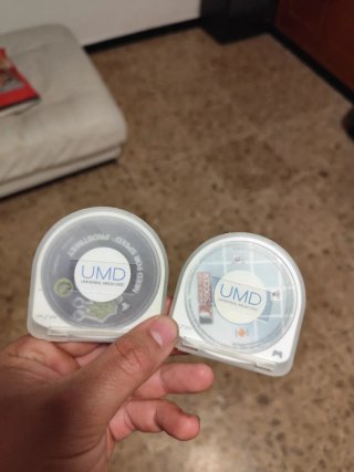 Sony PSP Slim & Lite Nero Piano