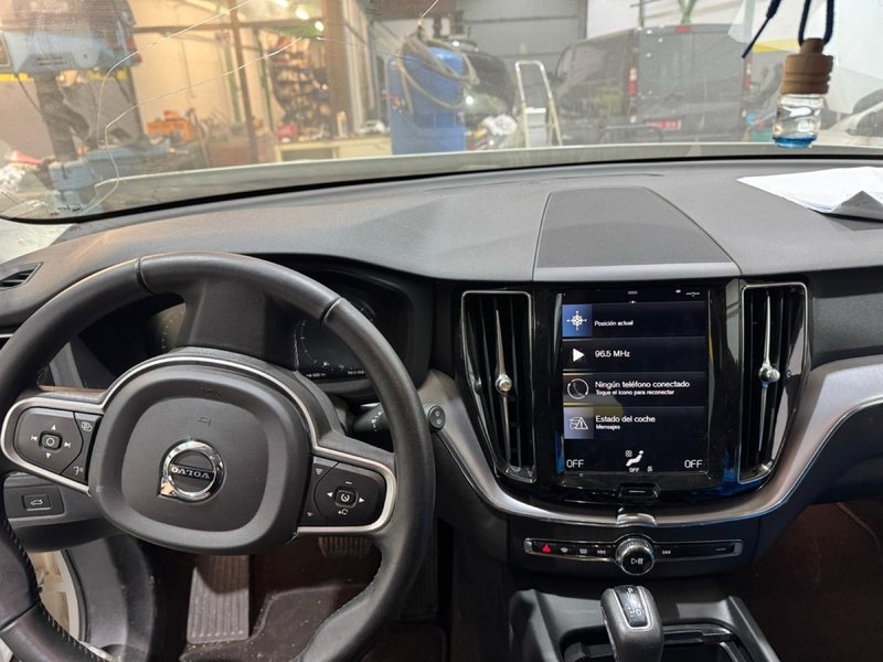 Volvo XC60 2020 - foto 1