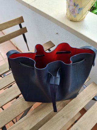 Bolso CH Azul Marino y Rojo