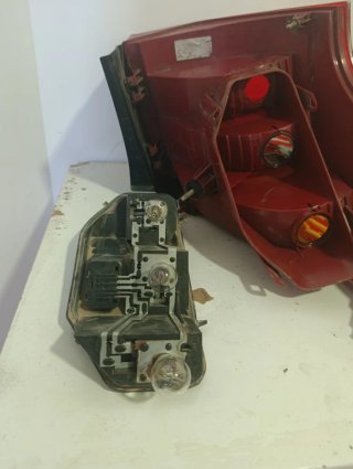 Faro trasero derecho Peugeot 407 SW