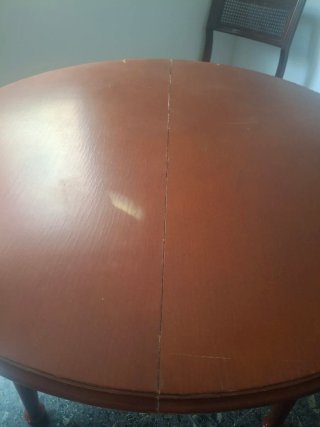 Mesa de comedor extensible de madera