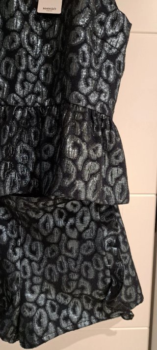 Traje Mango Negro y Plateado