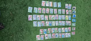 Cromos de fútbol variados