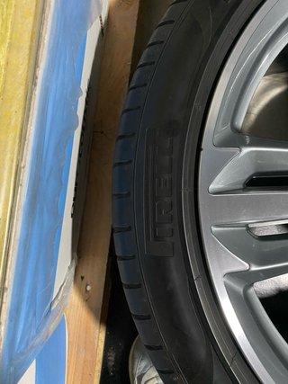 Llantas BENTLEY Continental 21” perfecto estado.