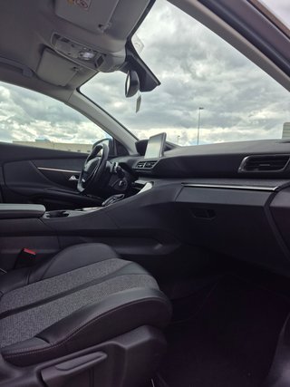 Peugeot 3008 2020