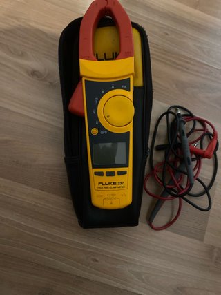 Fluke 337 True RMS Clamp Meter