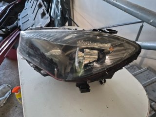Faro Mercedes CLA 2018  A 117 820 03 61