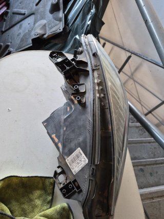 Faro Mercedes CLA 2018  A 117 820 03 61
