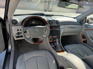 Mercedes-Benz  CLK 2005