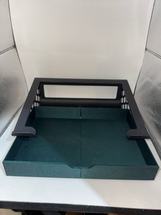 Soporte portátil inclinado con cajón